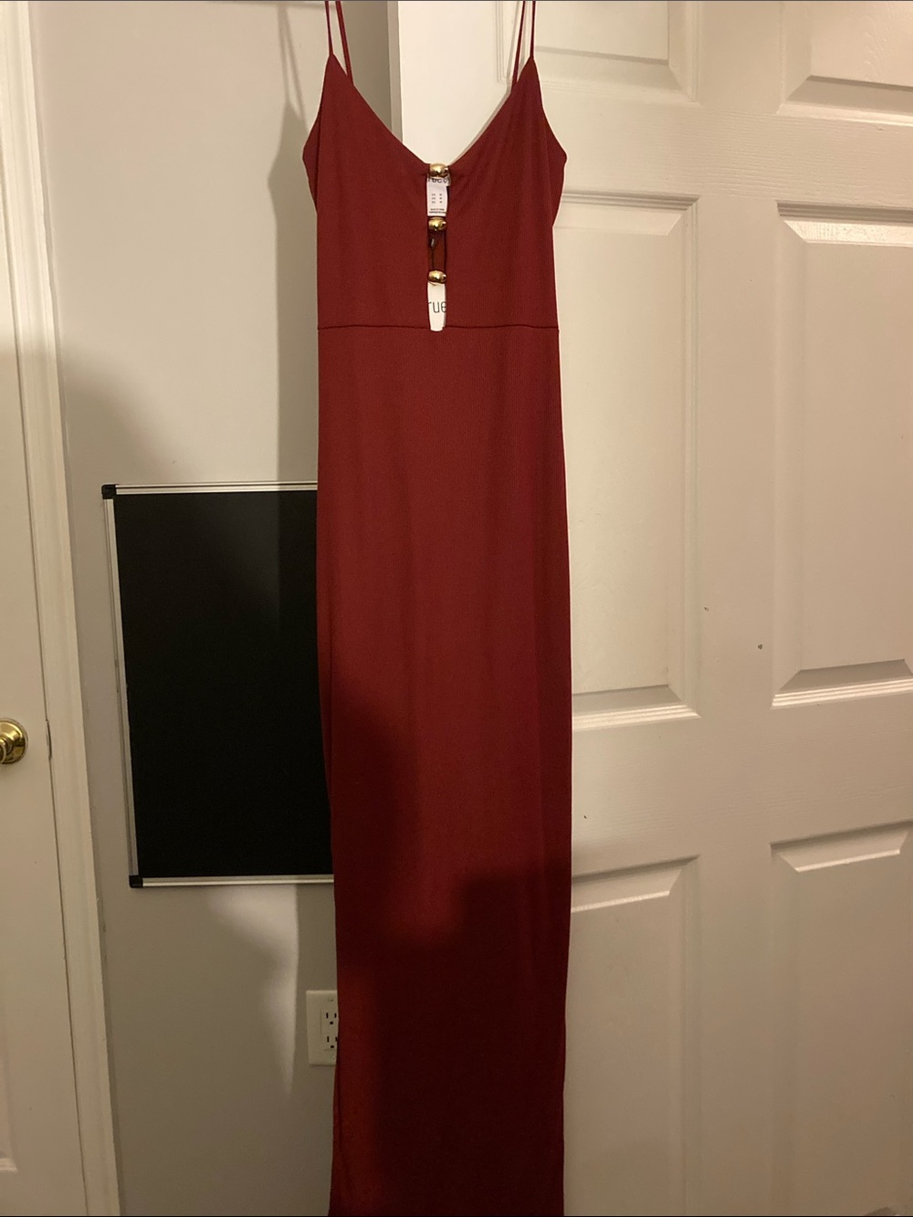 Women’s Elegant Maxi Dress  - Burgundy